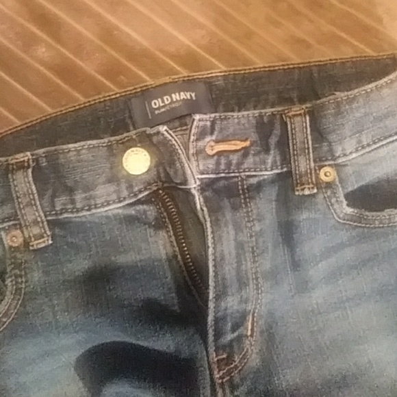 Clothes - Picture 2 of 3